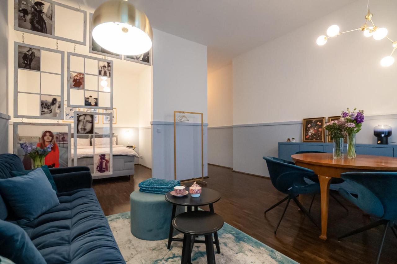 Designer Loft-Ferienwohnung Im Zentrum Mit Tiefgaragen-Parkplatz, Waschmaschine Und Privatterrasse 라이프치히 외부 사진