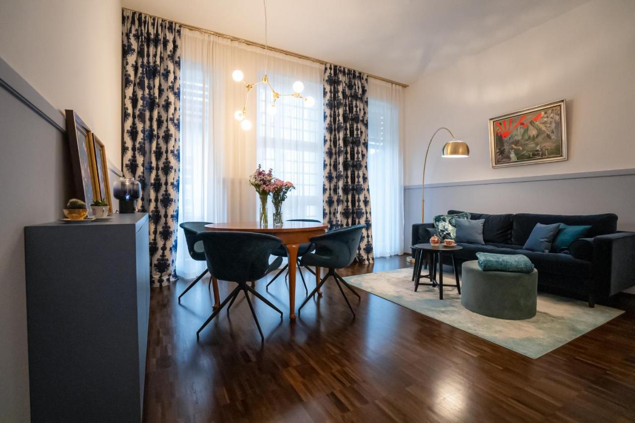 Designer Loft-Ferienwohnung Im Zentrum Mit Tiefgaragen-Parkplatz, Waschmaschine Und Privatterrasse 라이프치히 외부 사진